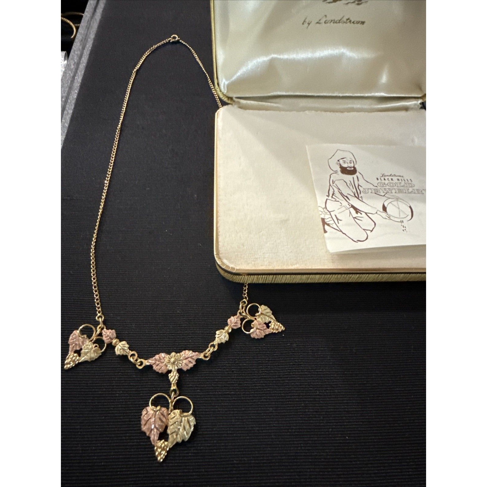Vintage Nos Black Hills Gold 10k-12k Festoon Necklace 6.69g 16” W/Original Box